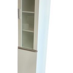 美品 キッチン ガラス扉 キャビネット