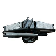 CAINZ カインズ 油圧パンタジャッキの画像