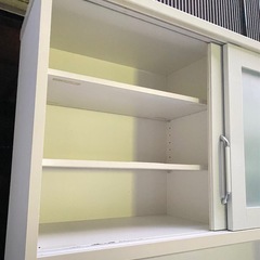 ニトリ　大型　食器棚　使用感強の画像