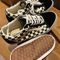 スニーカーの画像