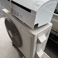 日立 白くまくん ルームエアコン　RAS-KG56M2 (W) 2022年製　中古品　 ポンプダウン済み HITACHI 18畳向けの画像