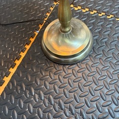 タッチ式卓上ライト3段階の画像