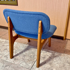 【早いもの勝ち❗️引き取り限定】ニトリダイニングチェア１人掛け/販売個数２個/色違い有の画像