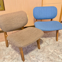 【早いもの勝ち❗️引き取り限定】ニトリダイニングチェア１人掛け/販売個数２個/色違い有の画像