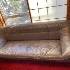 革張り、カラー　グレーの画像