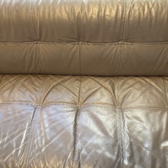 革張り、カラー　グレーの画像