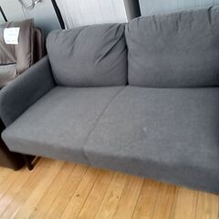 ★リユースのサカイつくば店★TK7553  2人掛けソファ グレー H70×D70×W120 クリーニング済みの画像