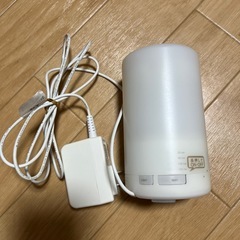 超音波アロマディフューザー　➕　オイルの画像