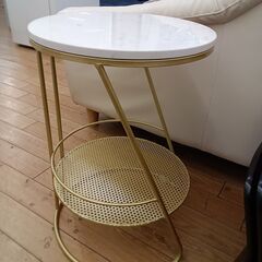 ★リユースのサカイつくば店★TK7554  サイドテーブル ホワイト H52×D35×W35 クリーニング済みの画像