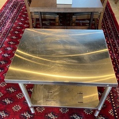 ステンレス作業台　750
の画像