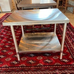 ステンレス作業台　750
の画像