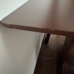 ダイニングテーブル　椅子の画像