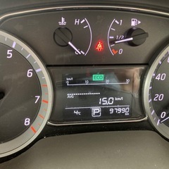 日産シルフィ／2014年式・走行9.7万km／車検たっぷり・状態良好の画像