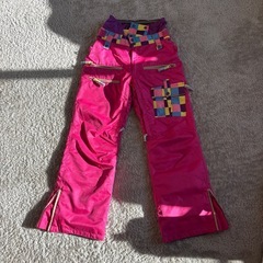 スノーボード、スキーウェアの画像