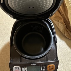 炊飯器の画像