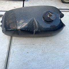 YAMAHA  YB-1 タンクの画像