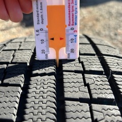 スバル レヴォーグ純正スタッドレスの画像