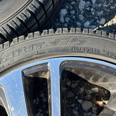 スバル レヴォーグ純正スタッドレスの画像