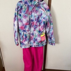 スキーウェア　女性用　150㎝の画像