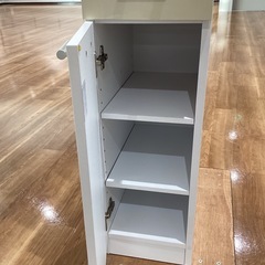 隙間キャビネット【町田市再生家具】252564の画像