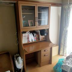 （無料）収納付き学習机の画像