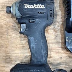 Makita（マキタ）TD170 インパクトドライバー＋6.0Ahバッテリー＋充電器セットの画像