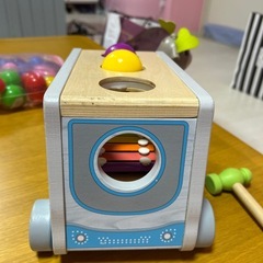 jadore 木製おもちゃ　バスの画像