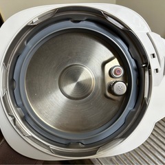 アイリスオーヤマ　電気圧力鍋 3L 白の画像