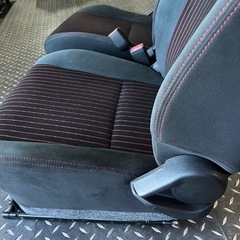 スズキ ha36s アルト ターボrs 純正 フロント 運転席 助手席 シート 左右 セット ドライバーズ アシスタント シート レール 付の画像