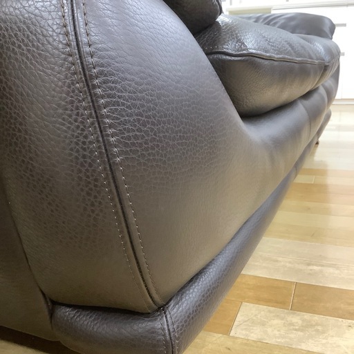 【お値下げしました！】IDC大塚家具  3人掛けソファー　入荷しました。