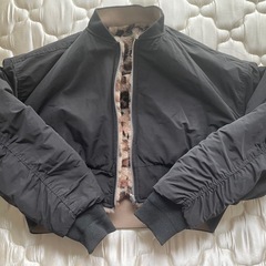 ジェイダアウターの画像