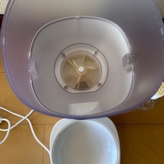 ペット用　自動給餌器の画像