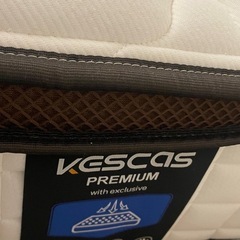 ダブルベッド　マットレスの画像