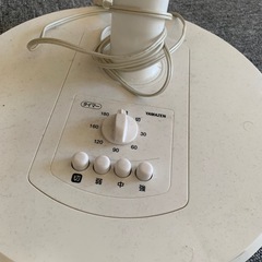 カバー無し。扇風機の画像