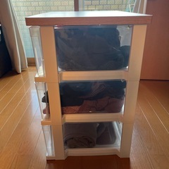 キャビネットの画像