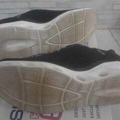 コストコ商品番号　73272　スケッチャーズ ウィメンズ ハンズフリー ブラック　24cm　A17648 汚れありの画像