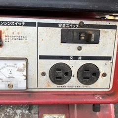 HONDAの発電機とガソリン携帯缶10リットル新品未使用品の画像