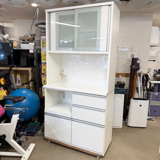 【超美品‼️】定価20万♪ 高級 松田家具 100cm幅キッチンボード 超美品‼️】定価20万♪ 高級 松田家具 100cm幅キッチンボード 食器