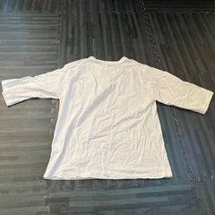 Hollywood シャツの画像