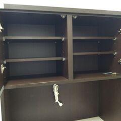 リユースのサカイ浦和店 【F452】★食器棚 2枚扉 焦げ茶 土井インテリアの画像