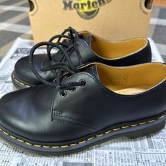 ドクターマーチン　3ホール uk5の画像