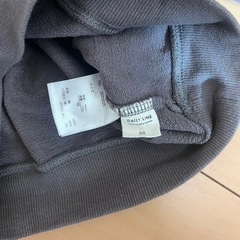 子供服　90cm 裏起毛トレーナー　トップスの画像