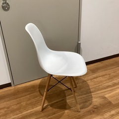 イームズチェア【町田市再生家具】　252566の画像