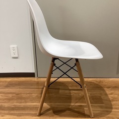 イームズチェア【町田市再生家具】　252566の画像