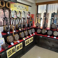 【2026年4月採用】三線組合店舗運営スタッフ募集！（フルタイム）/無料駐車場あり！の画像