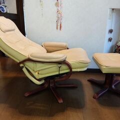 リクライニングチェア（本革）の画像