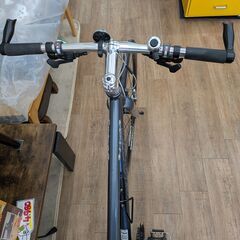 ジャイアント ロードバイク ESCAPE R2の画像