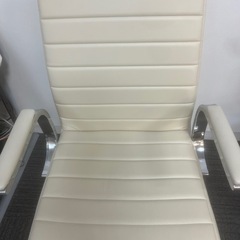 オフィス イス4台あります(単品可)の画像