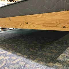 IKEA ダブルベッドの画像