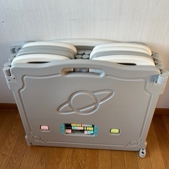 ② ベビーサークル　プレイルーム　ベビーガードの画像